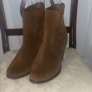 Arturo Chiang Brown Suede Ankle Boots Women’s size 8.5